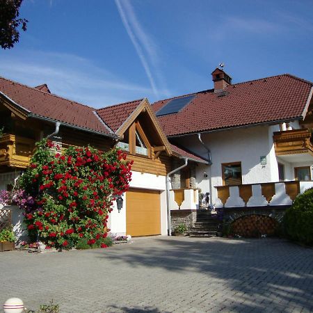 Apartment Haus Dengg Маутерндорф Екстер'єр фото